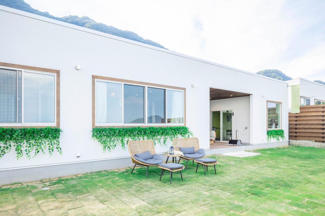 Lemon Farm Glamping Simanami Onomichi Exterior foto